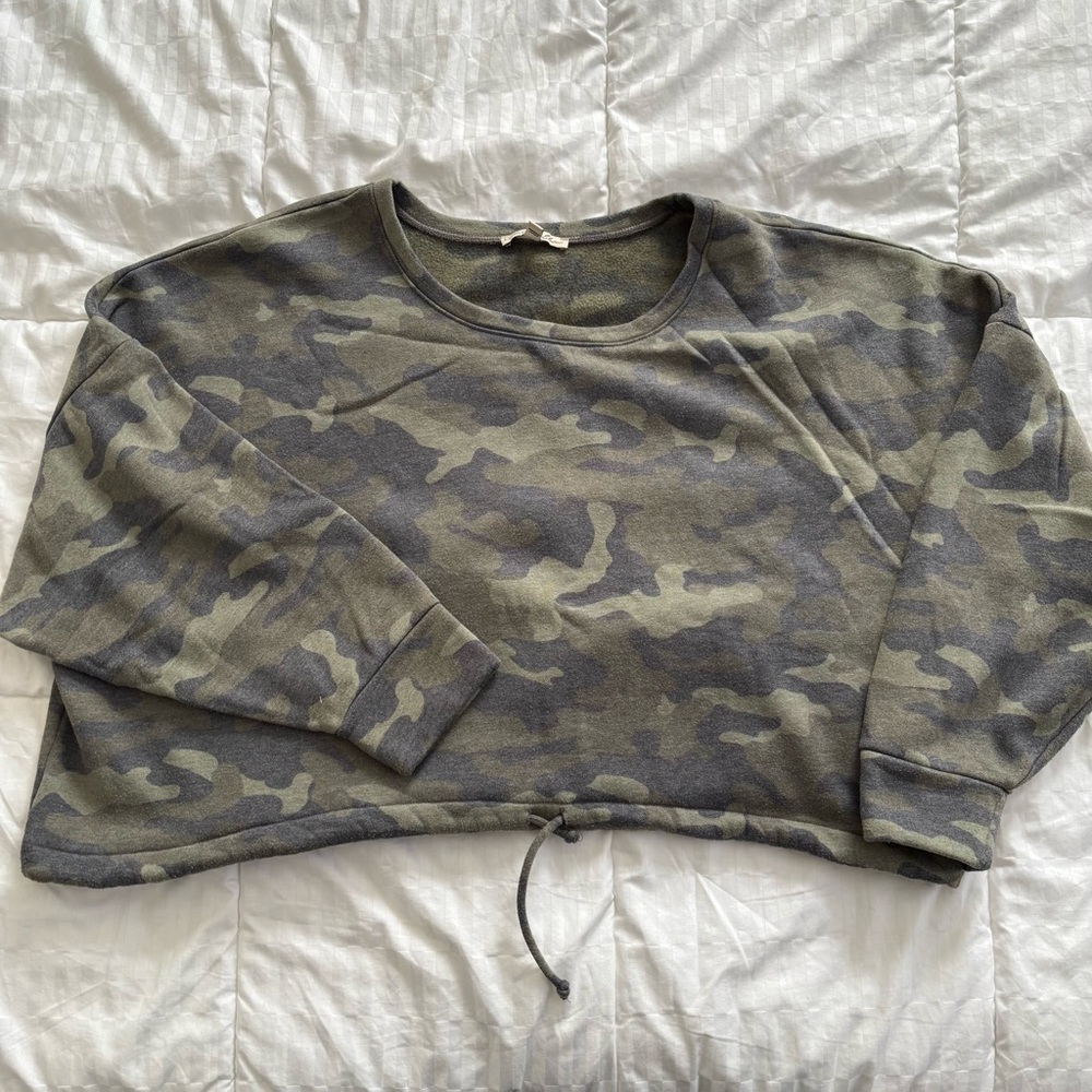 Express Cropped Sweatshirt Bundle (4-1)